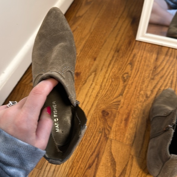 Marc Fisher Leather Western Detailed Ankle Boots Wanida Taupe Suede - Picture 9 of 10